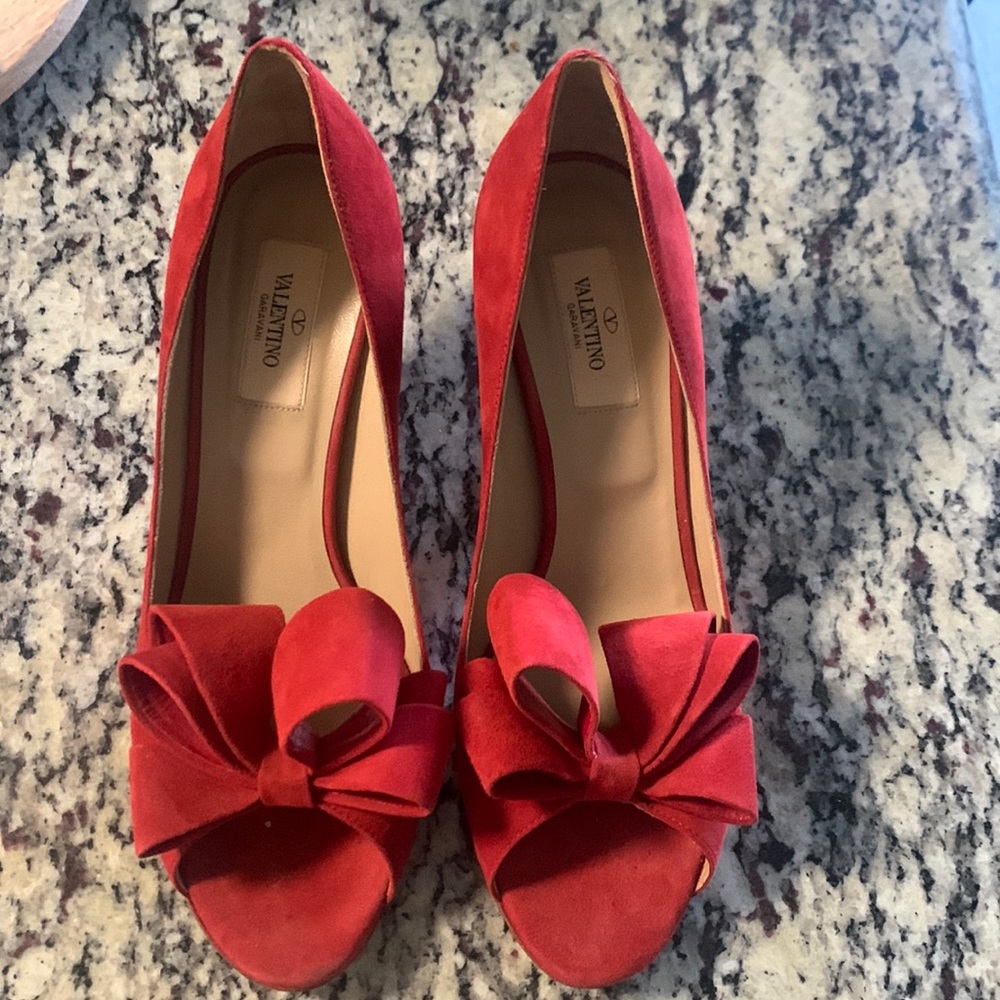 Brand new never worn!